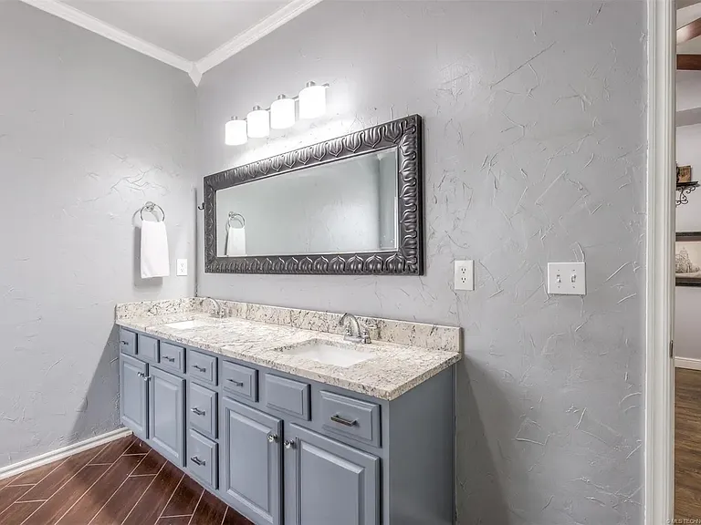 3901 W Canton St — Photo 22