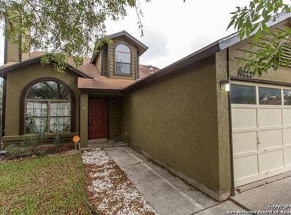 2nd image of 10222 Canton Field Dr