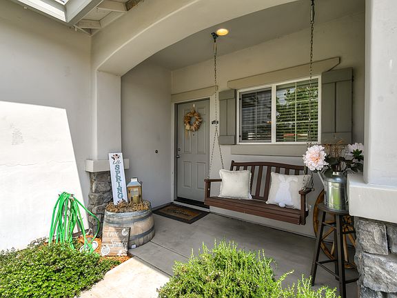 4th image of 114 Northwoods Way