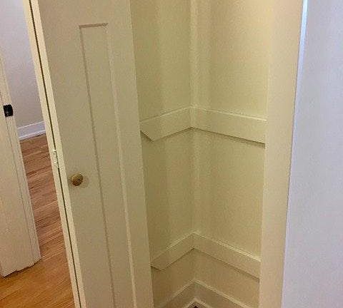 2nd image of 2209 W Eastwood Ave #2E