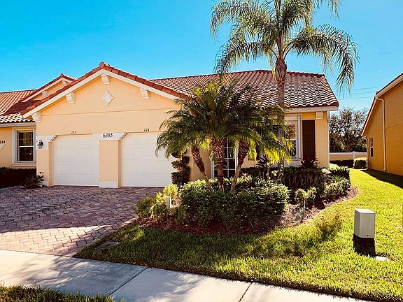3rd image of 6385 Oxford Cir