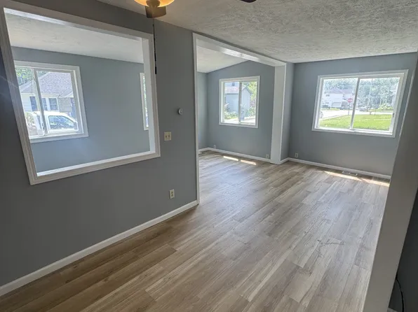 156 Valparaiso St, Valparaiso, IN 46383