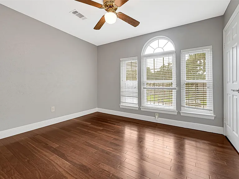 29 Dover Dr — Photo 16