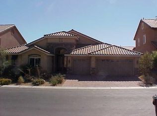 8105 Luna Sera Ave, Las Vegas, NV 89178