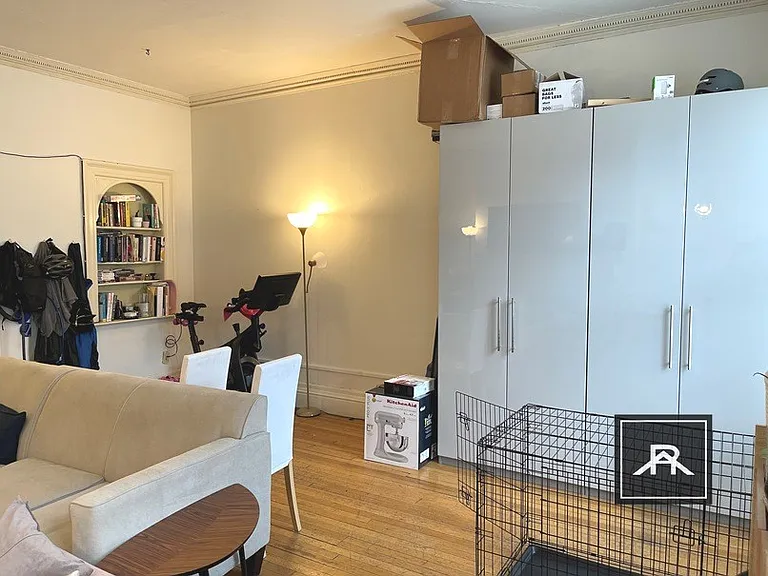 507 Beacon St #1R — Photo 4