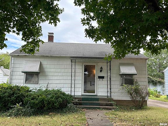 2nd image of 910 Keough Dr