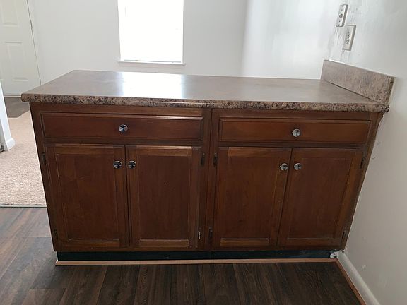 3rd image of 1004 Thousand Oaks Dr