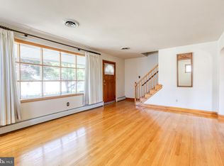 5707 Redmond St, Baltimore, MD 21225