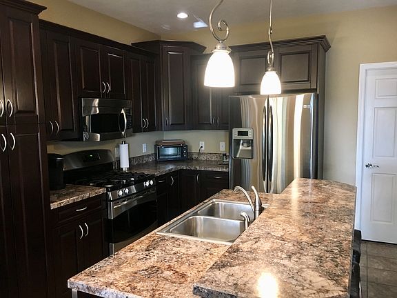4th image of 516 Orchard Ave
