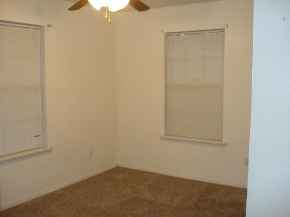 4th image of 1508 NE 8th St
