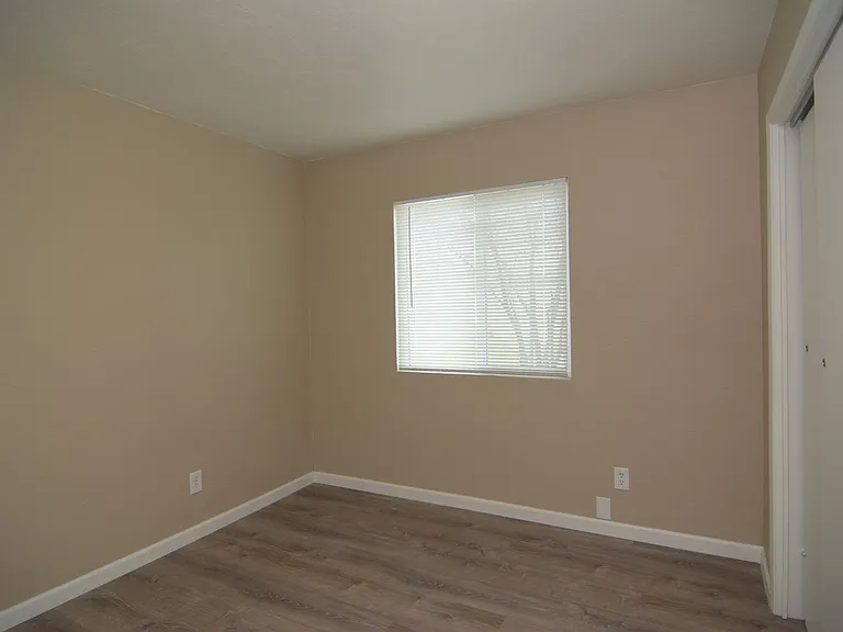 3372 N Cardi Ave — Photo 7