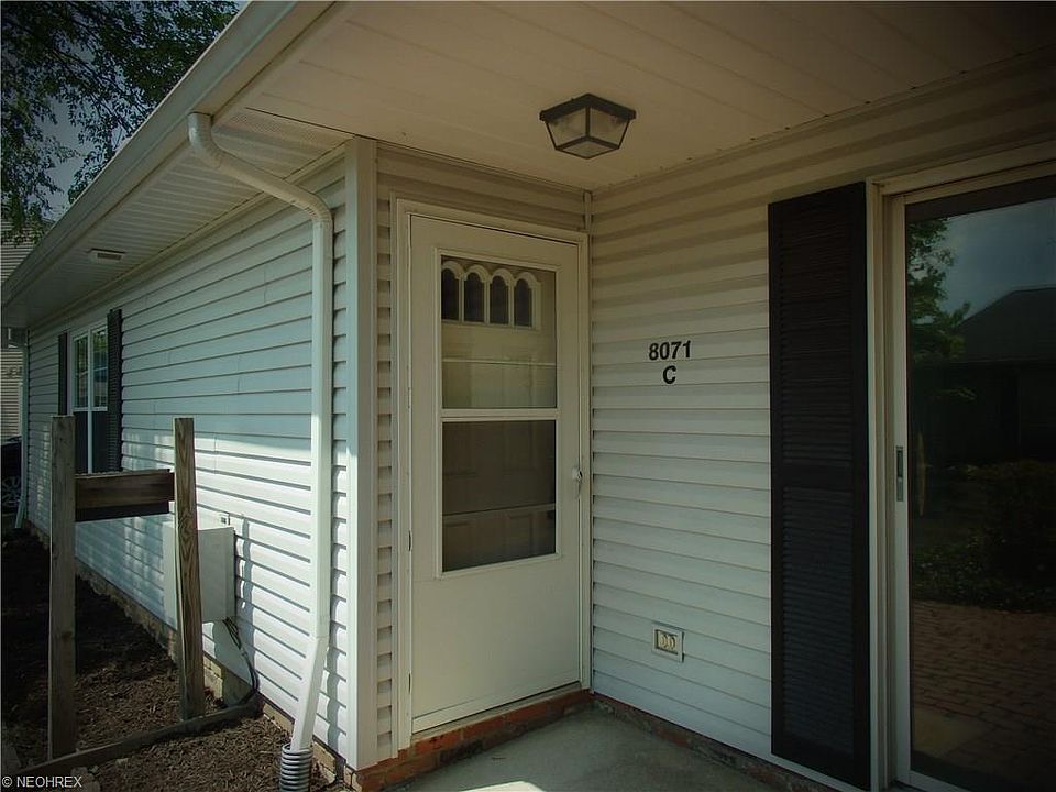 1st image of 8071 Hackney Ct #27-C