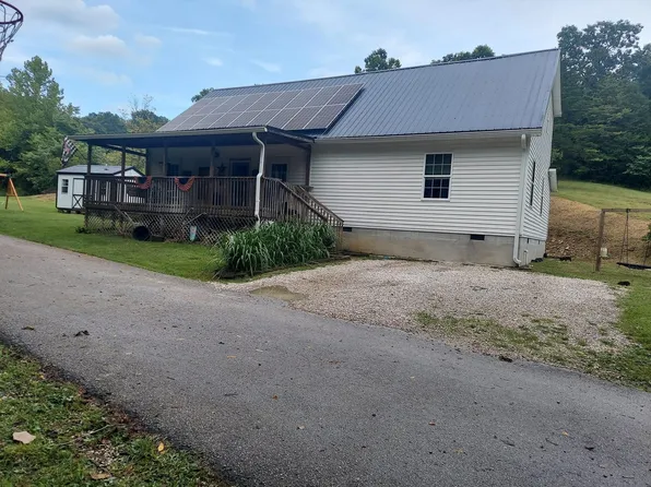 178 Walnut Grv, Irvine, KY 40336