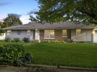 812 Harmony Ln, Lacon, IL 61540