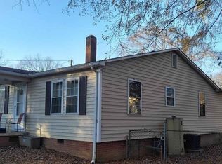 2014 7th Ave SW, Hickory, NC 28602