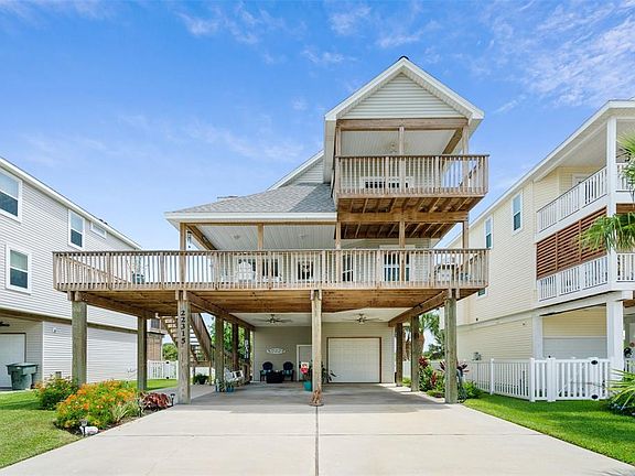 2nd image of 22315 Isle View Dr