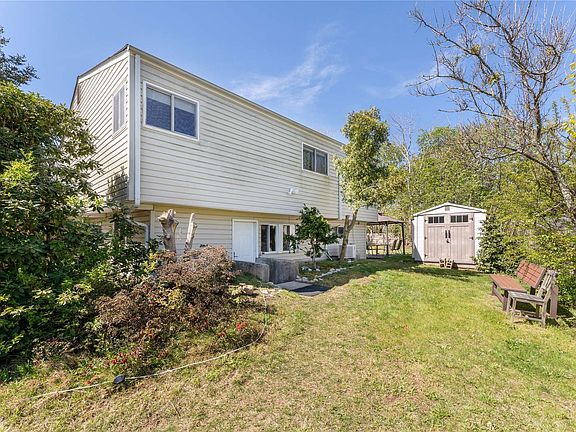 4th image of 1 Stillhunter Ln S