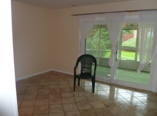 18 Patricia Dr, Stoughton, MA 02072