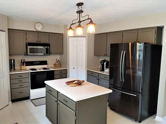 4th image of 511 Peregrine Dr