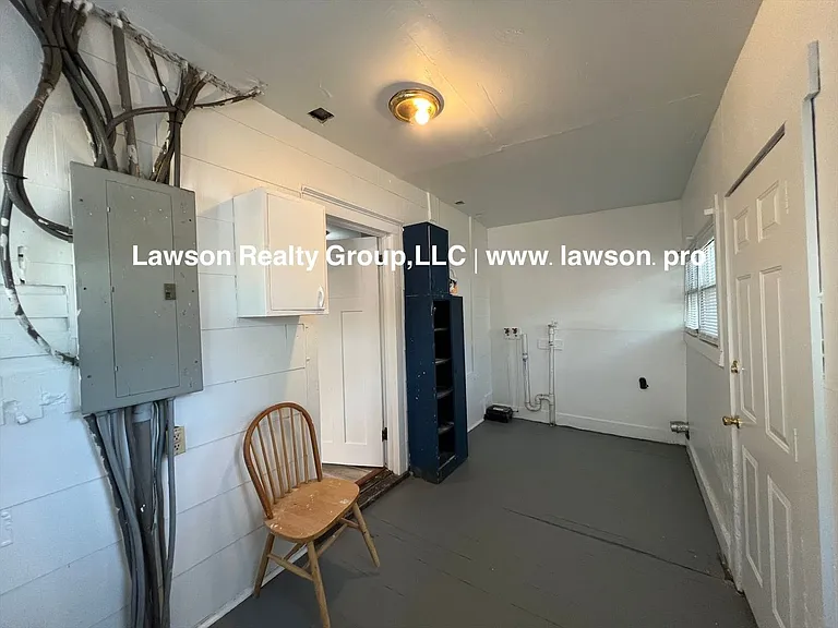 1208 Chapman Ave SW — Photo 21