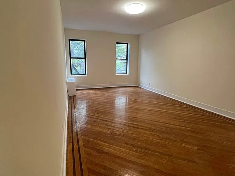 7811 Kew Forest Ln #2DA — Photo 6