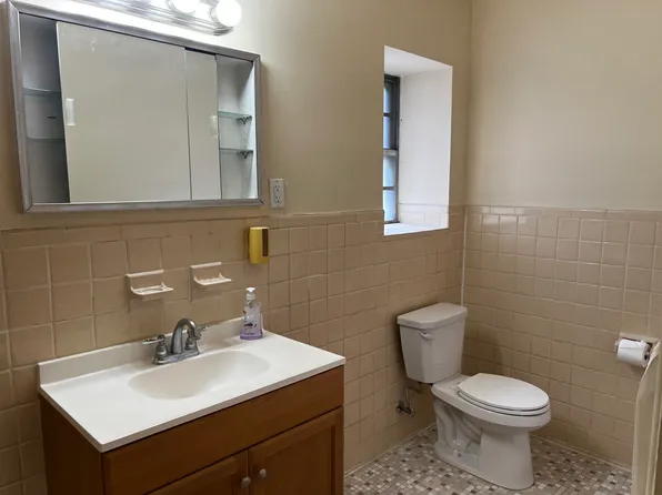 238 Palisade Avenue image 3 of 11