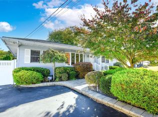 23 Forrest Ave, Centereach, NY 11720