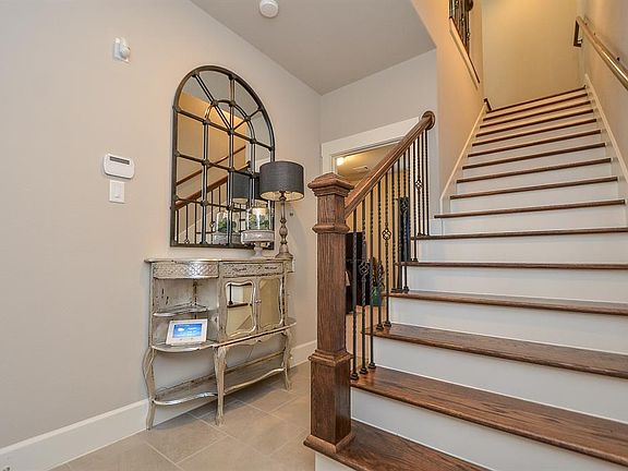 4th image of 1625 W 23rd St Unit B