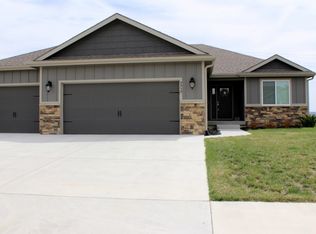 9959 Lavender Ln, Manhattan, KS 66502