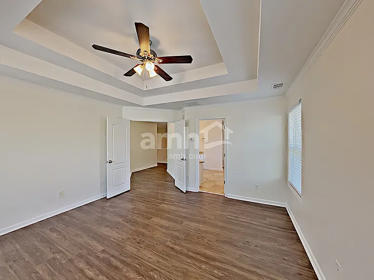 208 Harmony Lake Dr — Photo 10