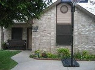 2619 Derby St, Laredo, TX 78043