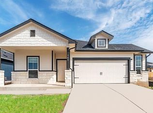 141 Yellowstone Dr, Kyle, TX 78640