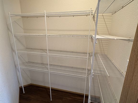 4th image of 12516 63rd Ave E