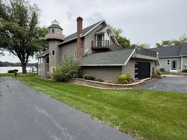 584 Lake Meade Dr, East Berlin, PA 17316