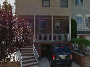 64 W 12th St, Bayonne, NJ 07002