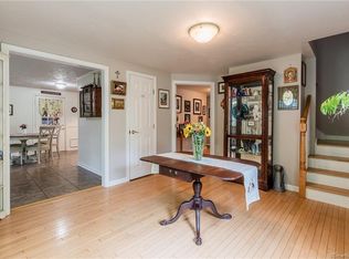 31 Longate Rd, Clinton, CT 06413