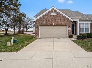 1704 Preston Centre Dr, Fenton, MO 63026