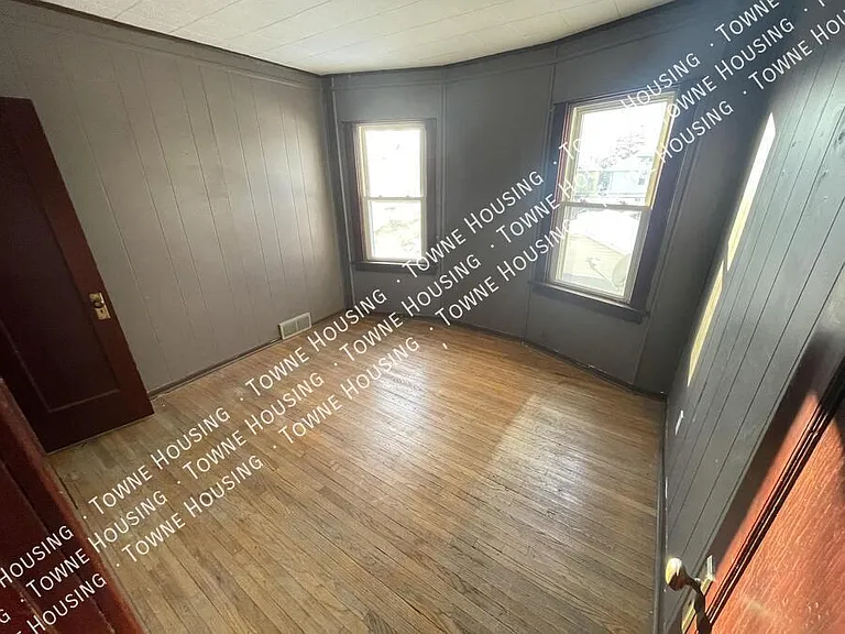 418 Colvin Ave #UPPER — Photo 33