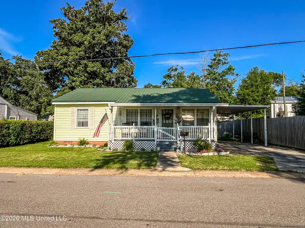 171 Clower St, Biloxi, MS 39530