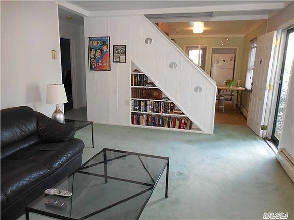 4th image of 20 Lily Ln
