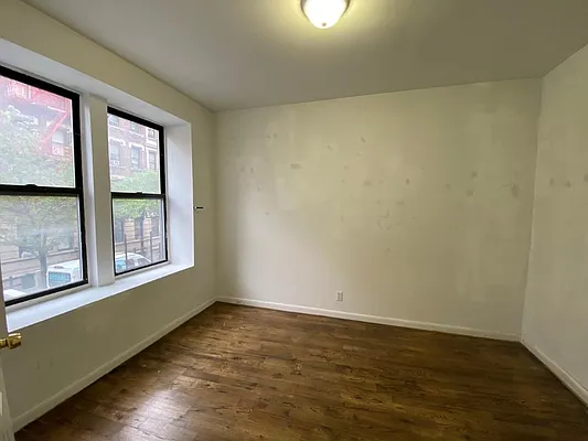 Rented by Douglas Elliman | media 4