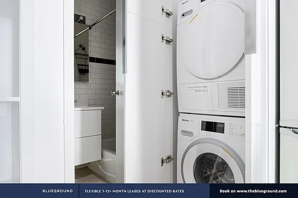 Rented by The Blueground | media 24