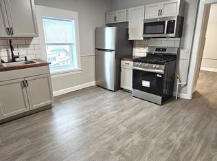 155 Malletts Bay Ave, Winooski, VT 05404