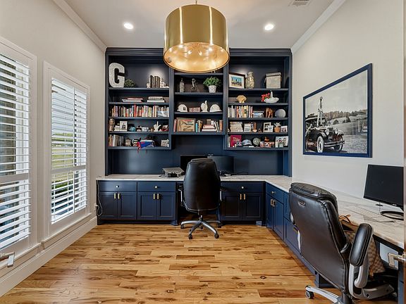 5th image of 108 Bearclaw Cir