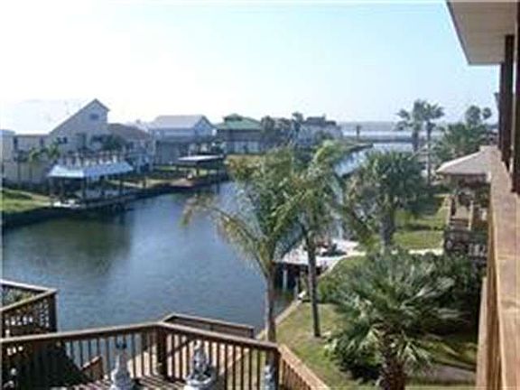 3rd image of 1246 Sailfish St
