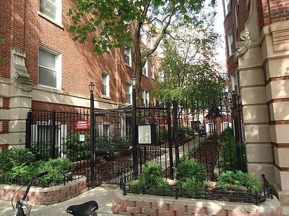 2nd image of 5537-39 N Kenmore Ave #G