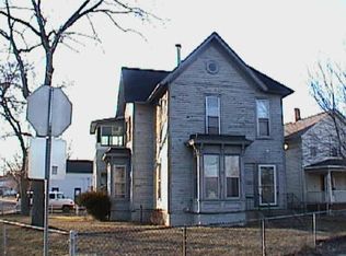 504 N 6th St, Rockford, IL
