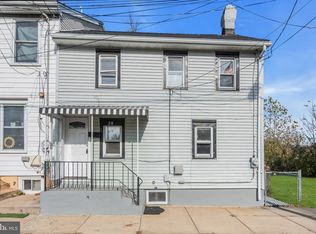 28 Bond St, Trenton, NJ 08618