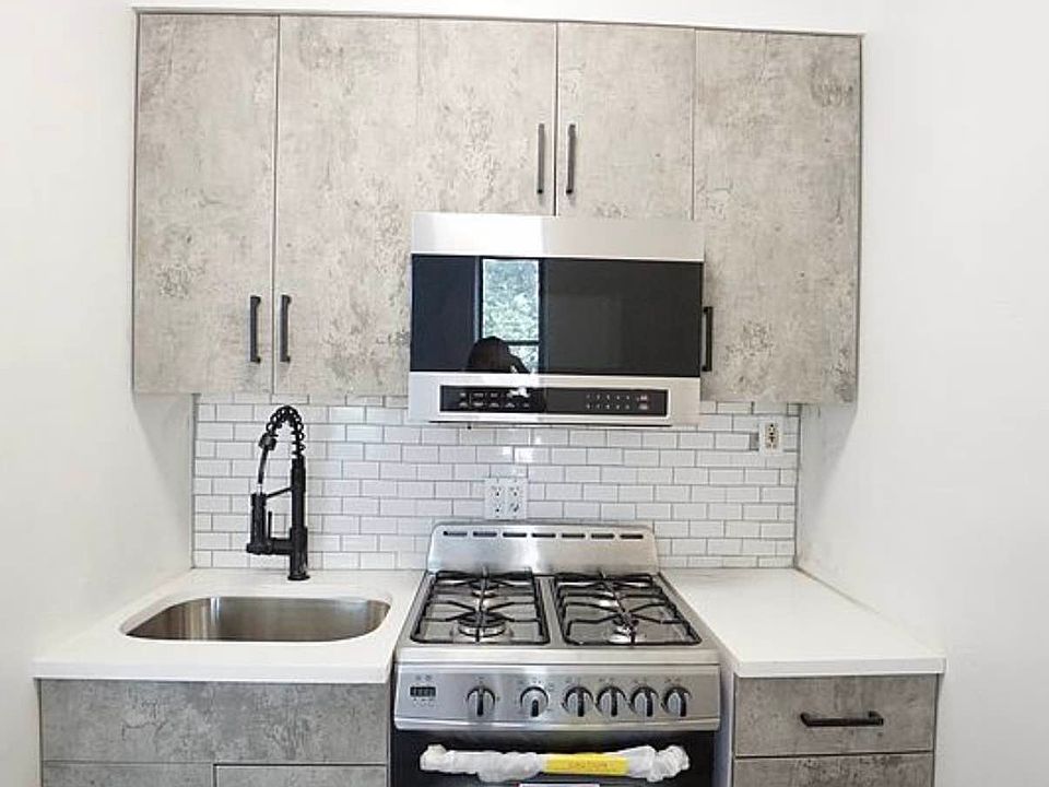 1st image of 160 W 130th St #3F
