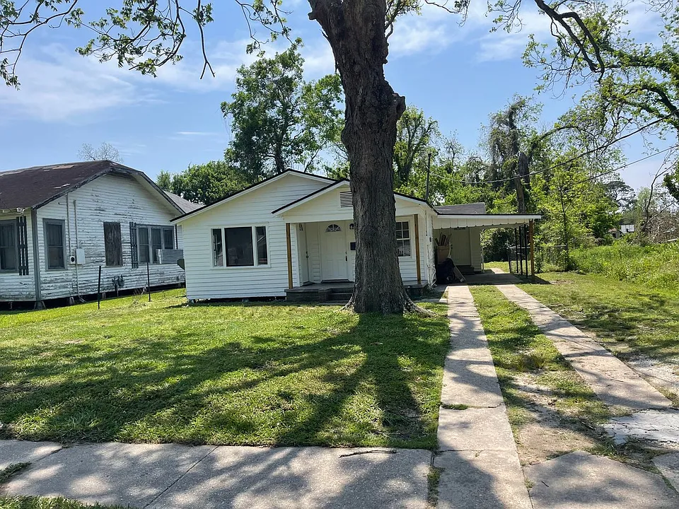 510 Pershing Ave